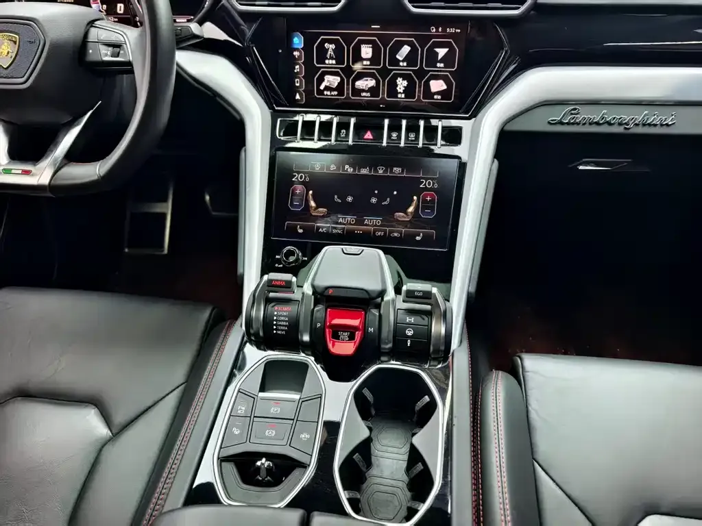 Lamborghini Urus — фото 8