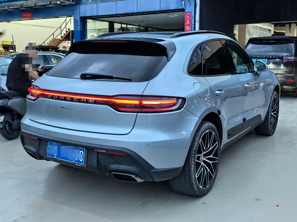 Porsche Macan — фото 7