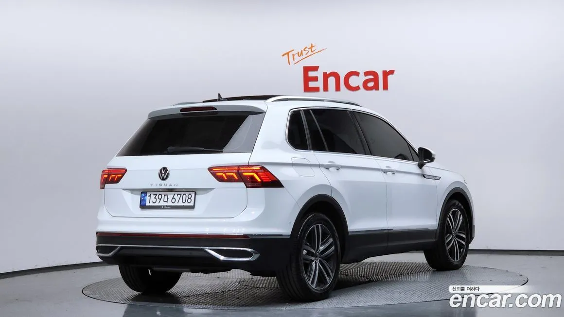 Volkswagen Tiguan — фото 5