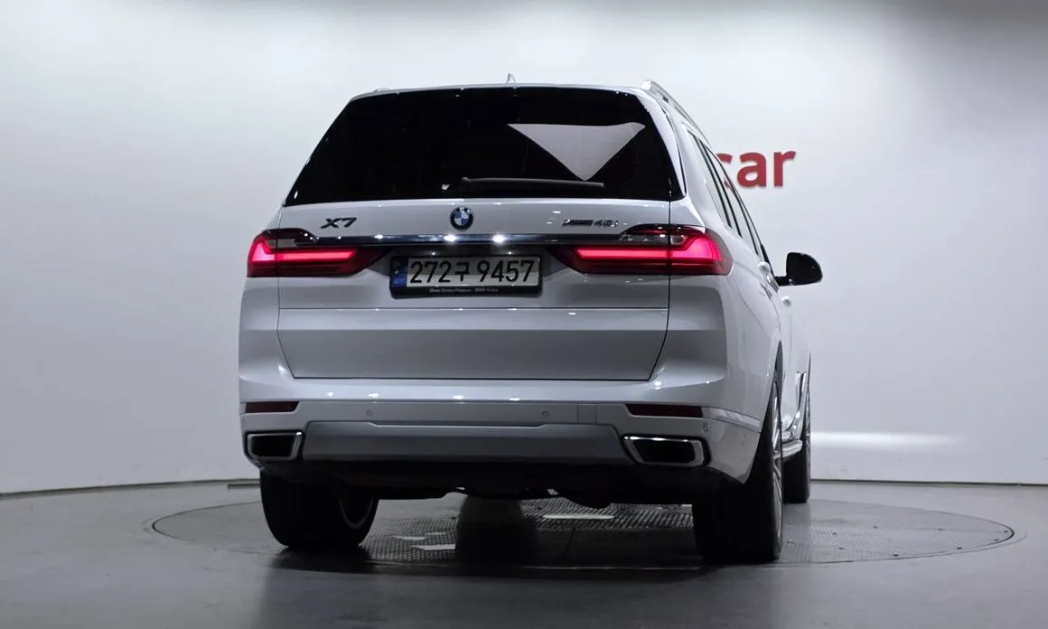 BMW X7 — фото 3