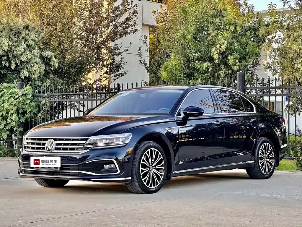 Volkswagen Phideon — фото 1
