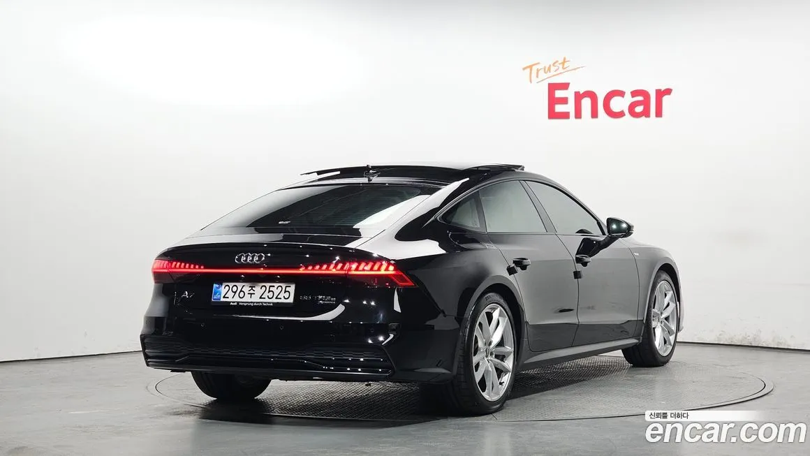 Audi A7 — фото 5