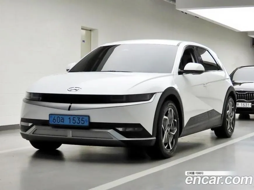 Hyundai Ioniq5 — фото 1