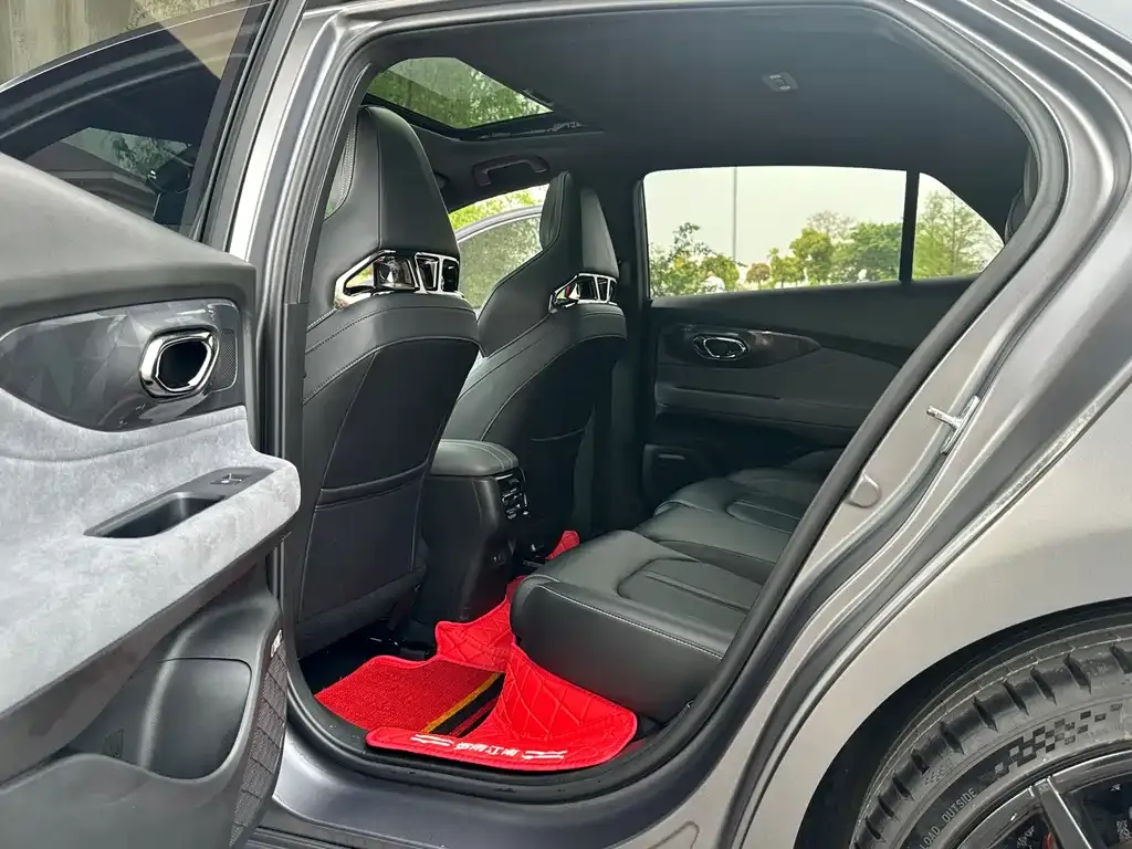 GAC Motor Shadow Leopard — фото 7