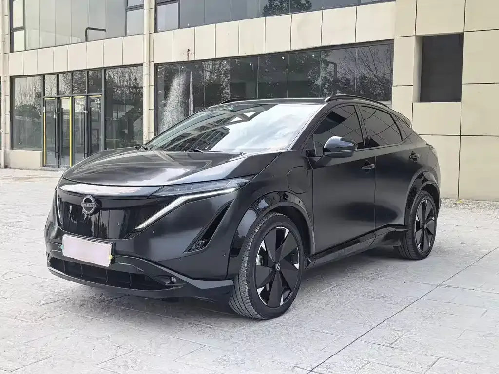 Nissan Ariya — фото 1