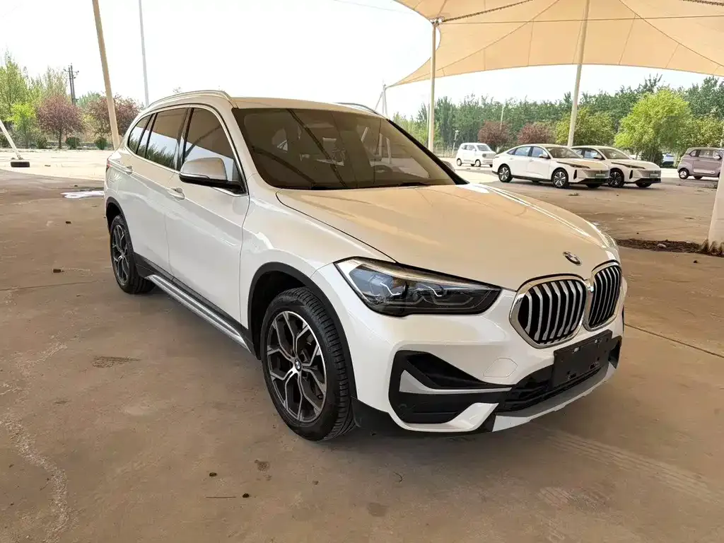 BMW X1 — фото 4