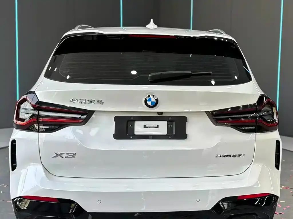 BMW X3 — фото 2