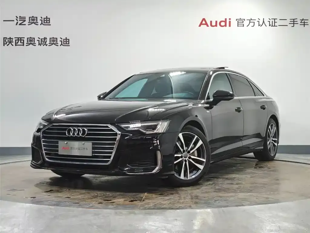 Audi A6L — фото 1