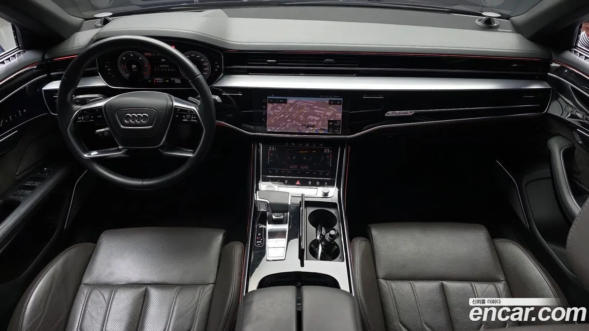 Audi A8 — фото 6