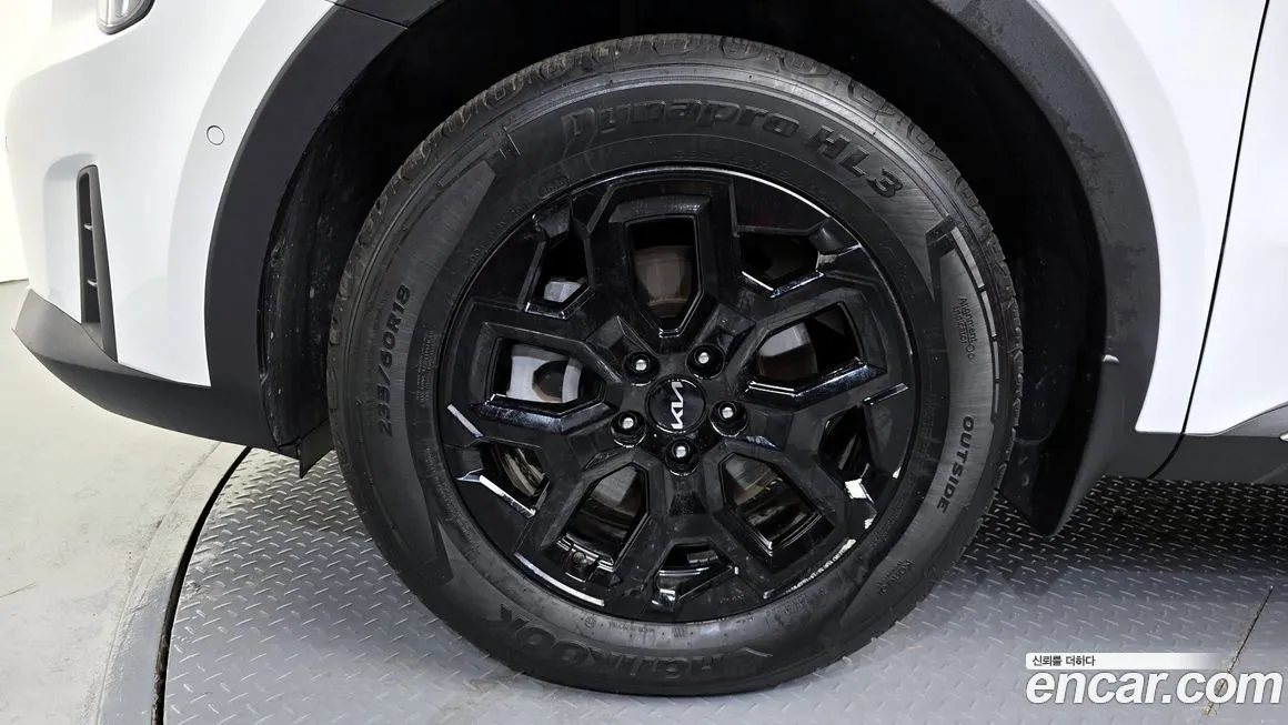 Kia Sorento — фото 9