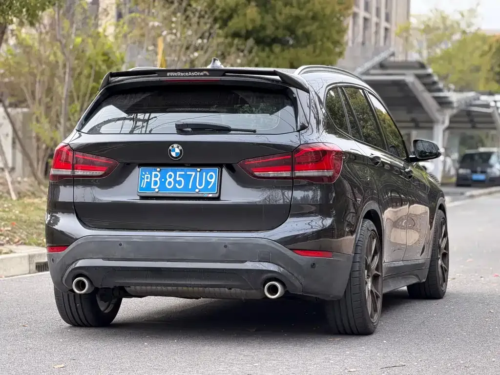 BMW X1 — фото 2