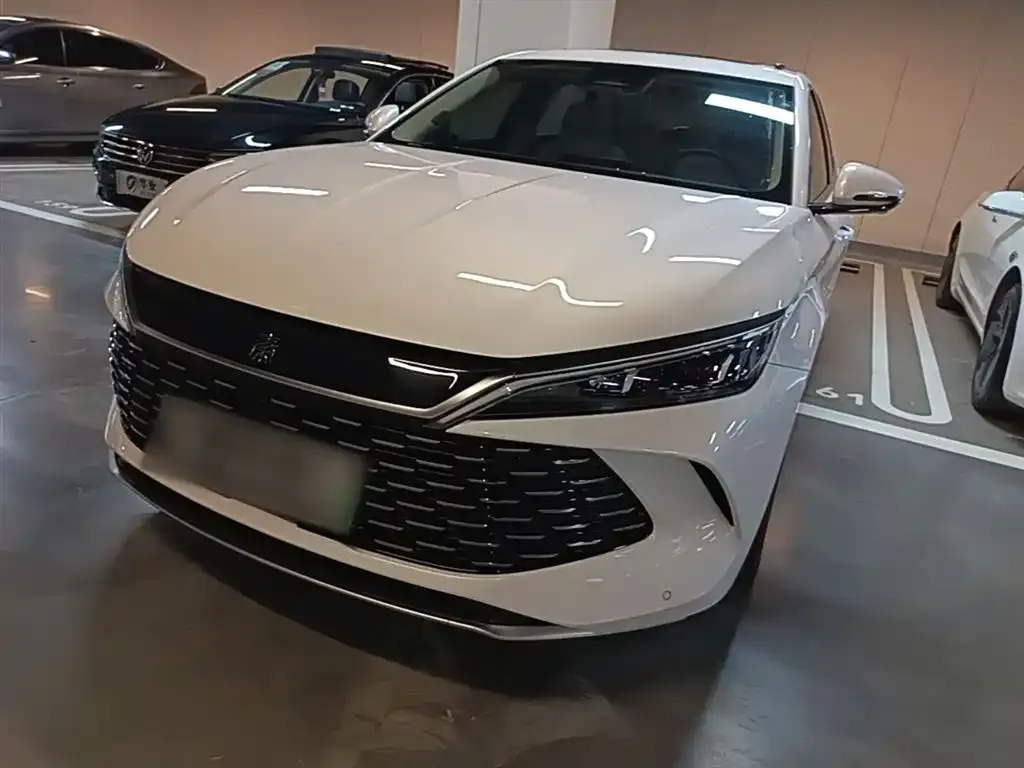 BYD Qin L — фото 1