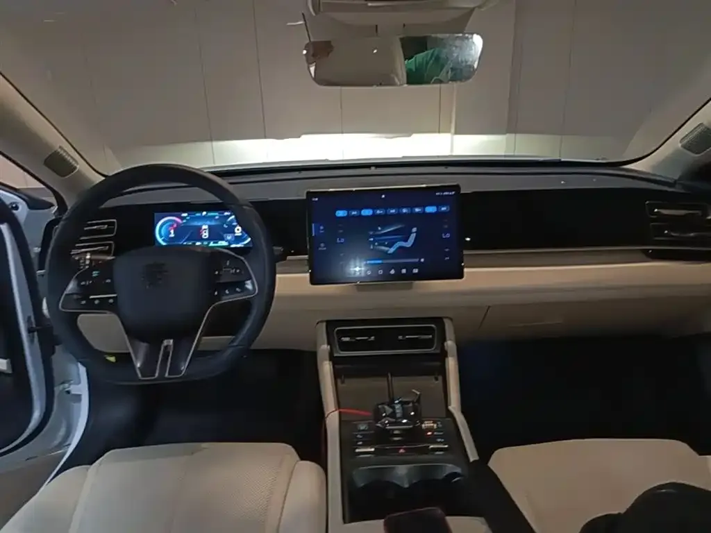 BYD Qin L — фото 3