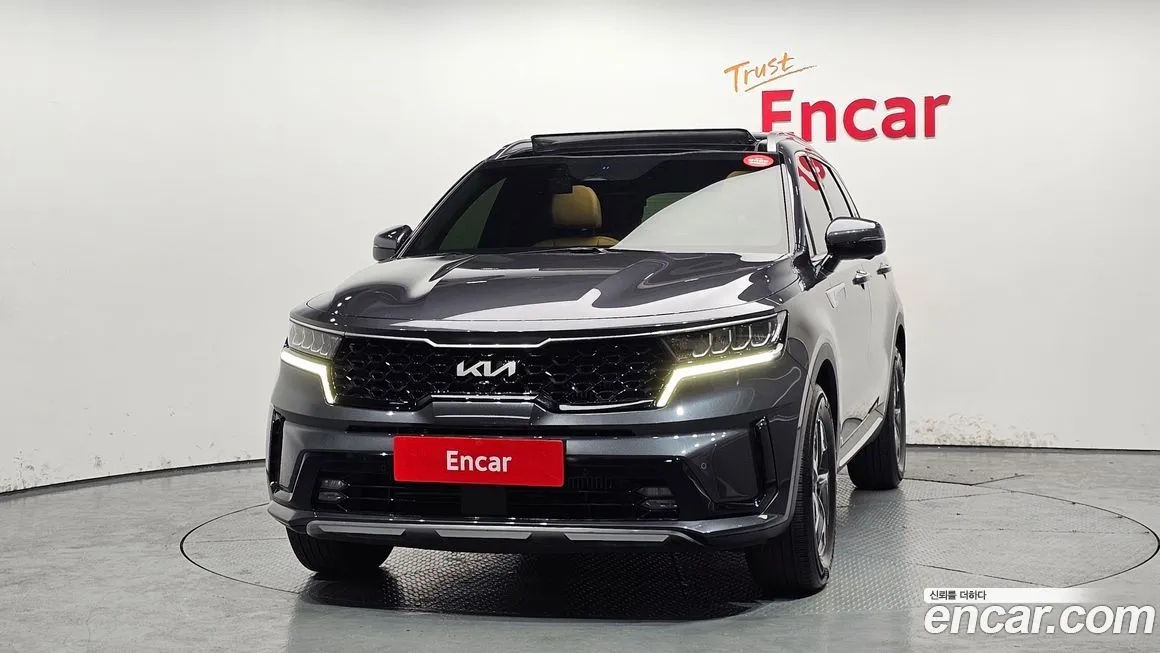 Kia Sorento — фото 6