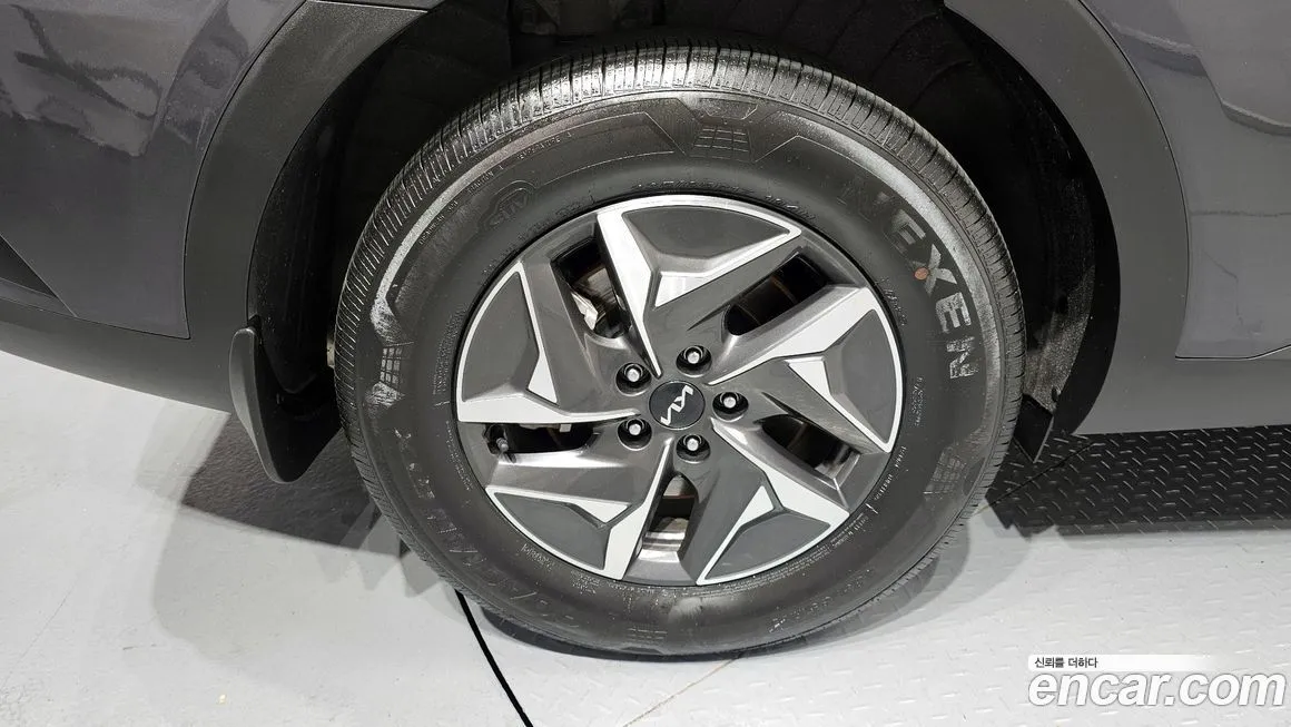Kia Sorento — фото 8