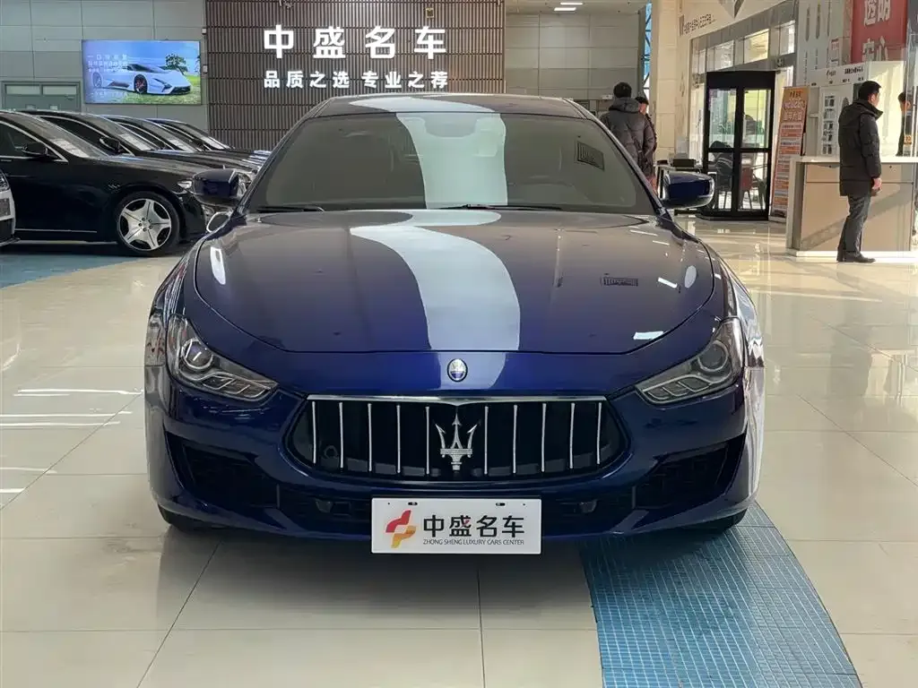 Maserati Ghibli — фото 9