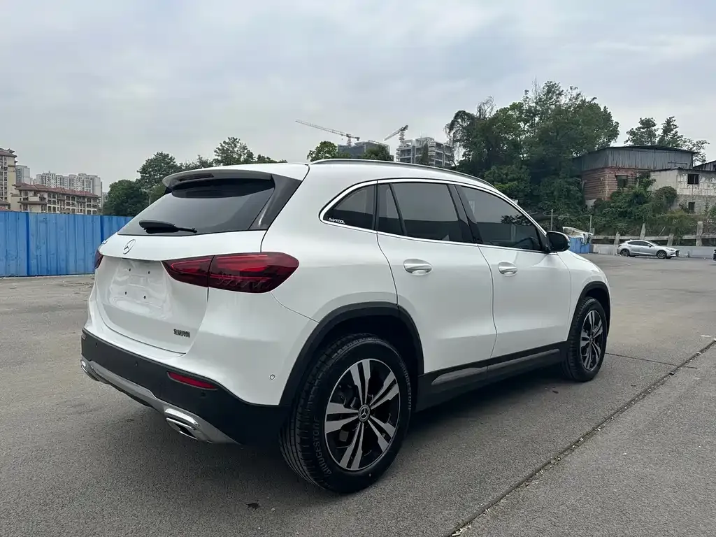 Mercedes-Benz GLA — фото 2