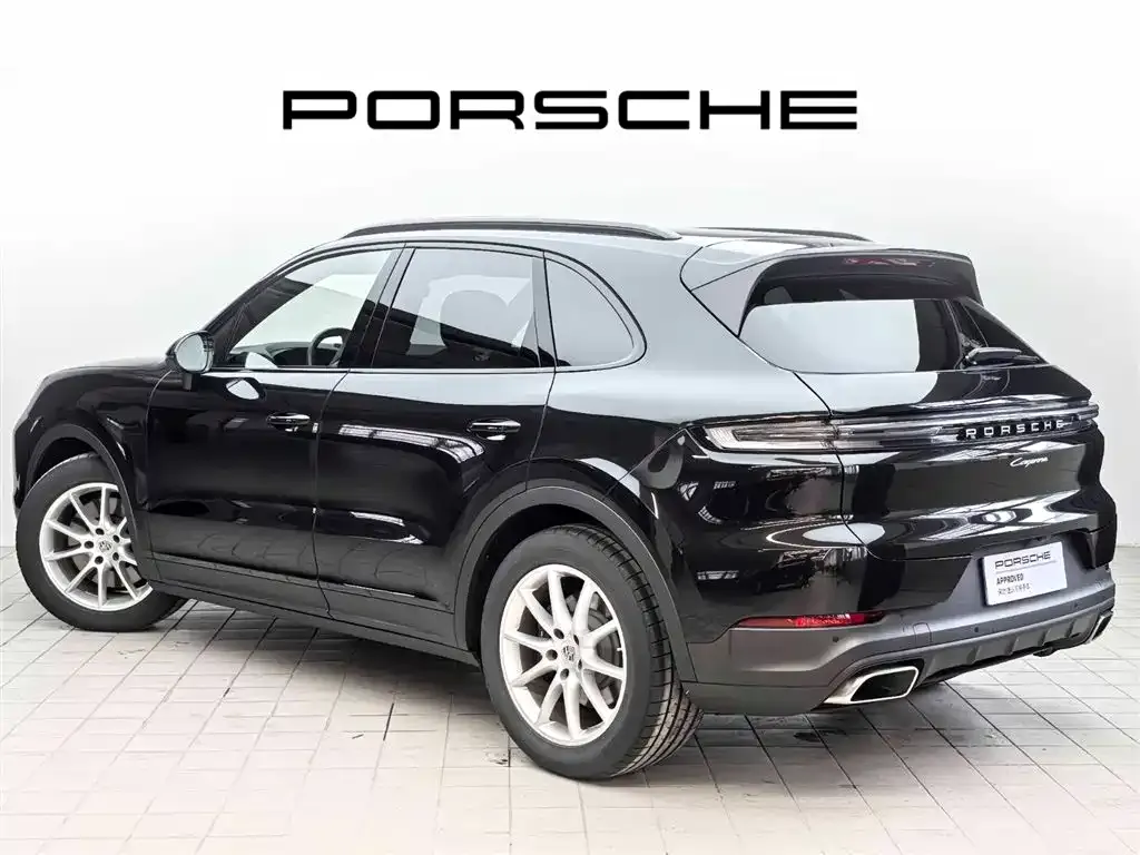 Porsche Cayenne — фото 6