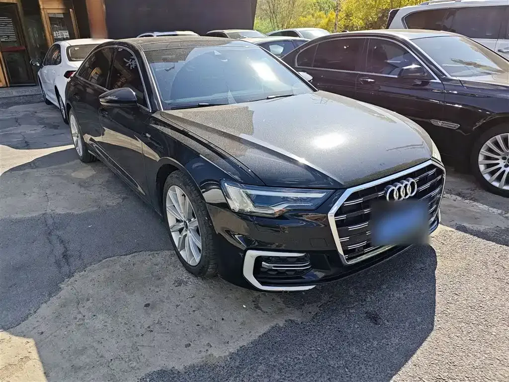 Audi A6L — фото 6