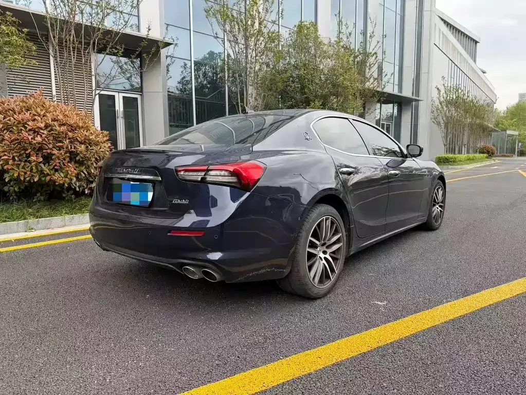 Maserati Ghibli — фото 8