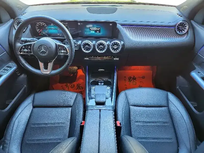 Mercedes-Benz EQA — фото 8