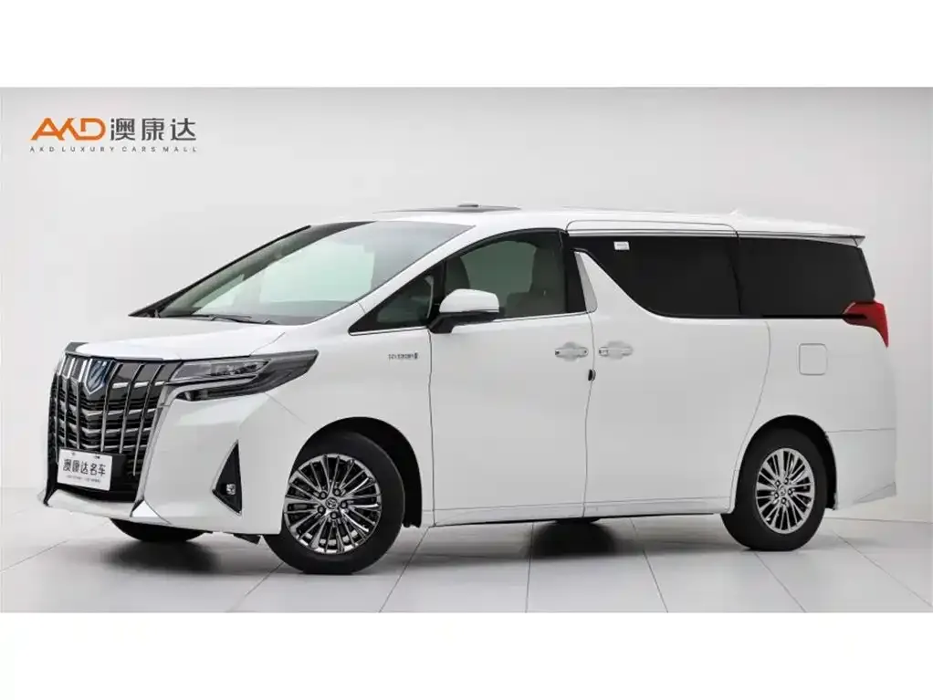 Toyota Alphard — фото 1