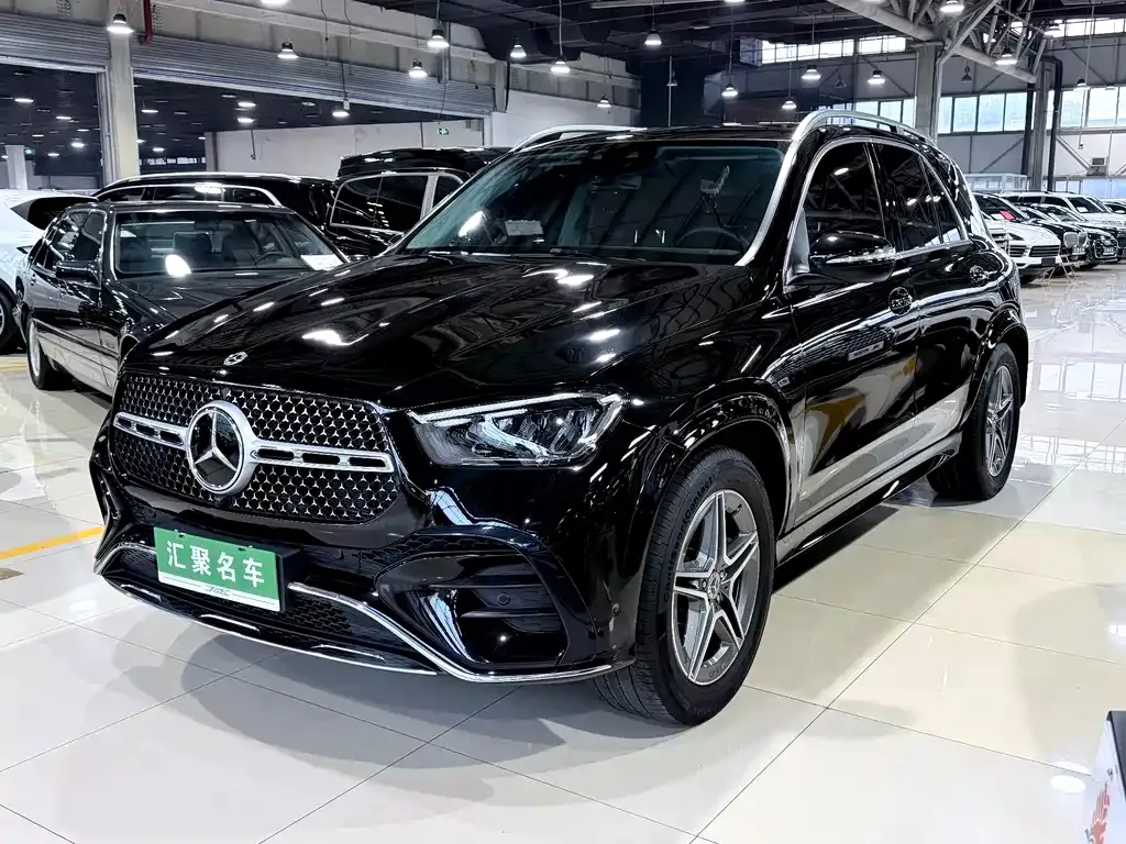 Mercedes-Benz GLE — фото 1