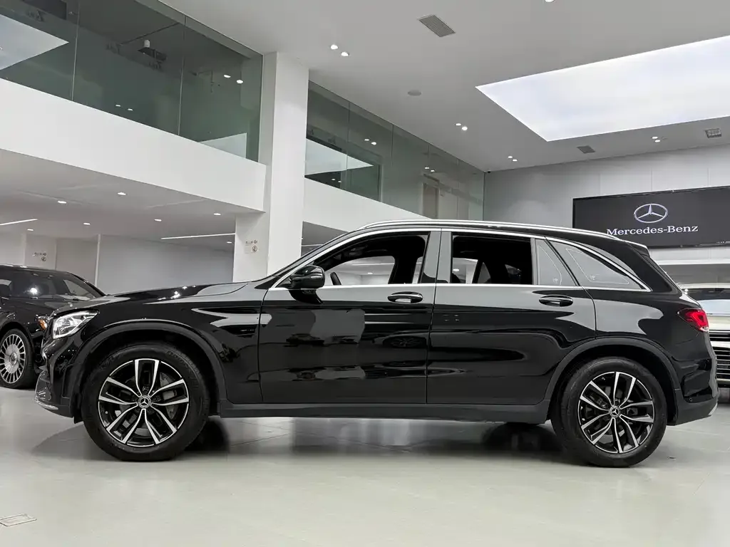 Mercedes-Benz GLC — фото 10