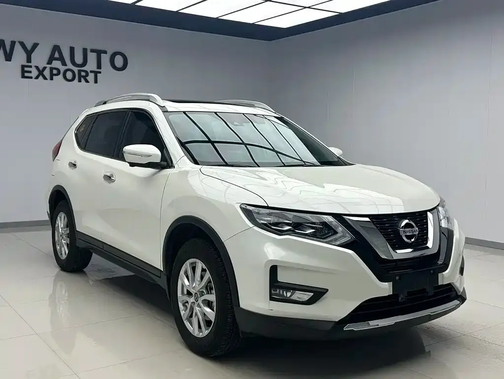 Nissan X-Trail — фото 9