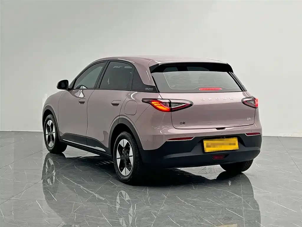 Geely Starburst — фото 10