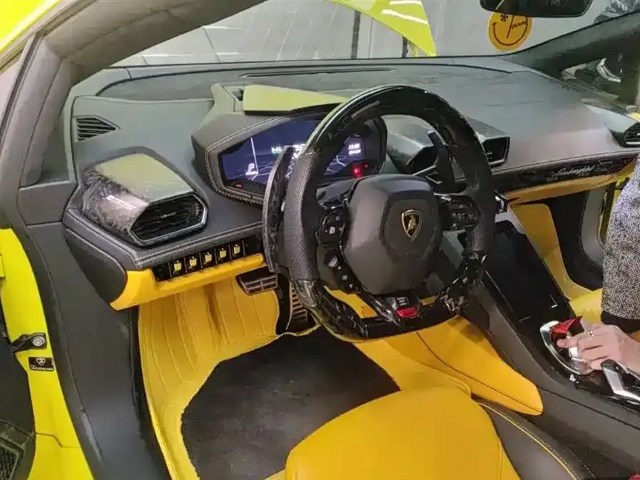 Lamborghini Huracan — фото 5