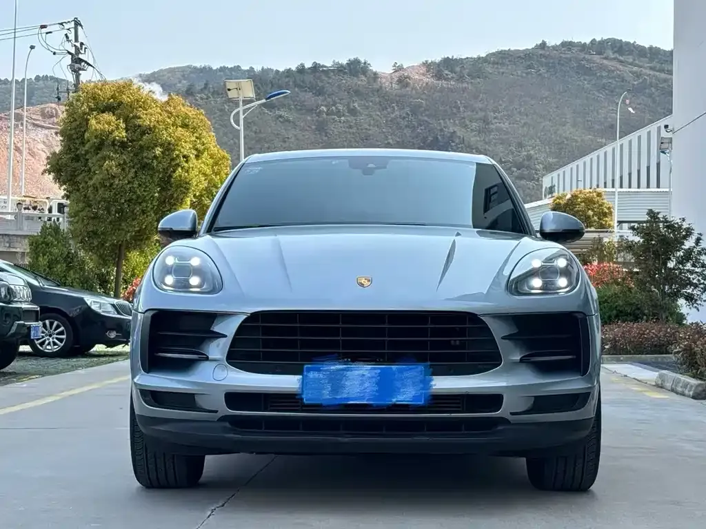 Porsche Macan — фото 7