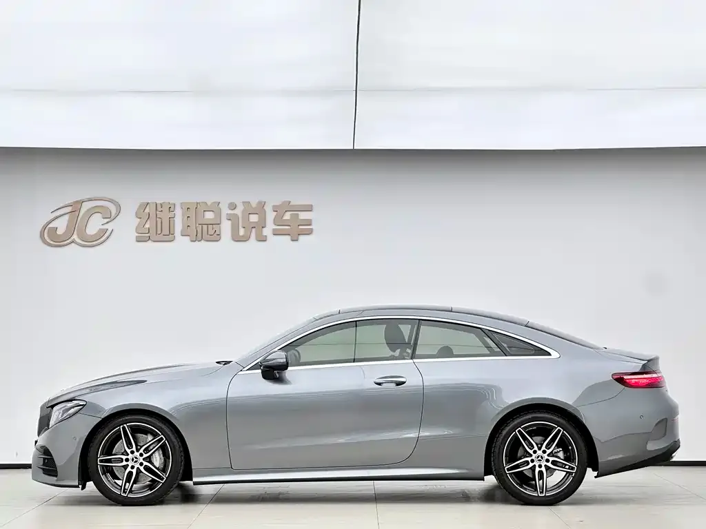 Mercedes-Benz E-Class (Import) — фото 9