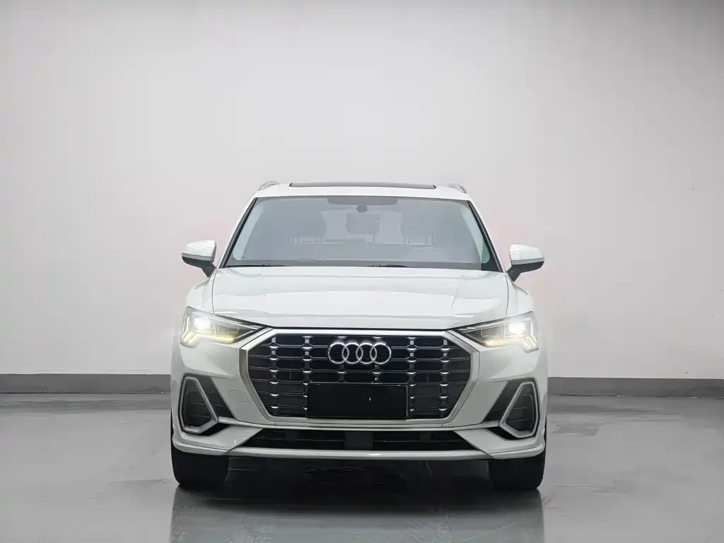 Audi Q3 — фото 3