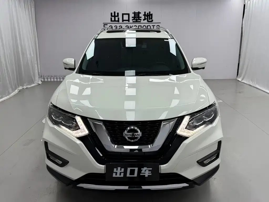 Nissan X-Trail — фото 9