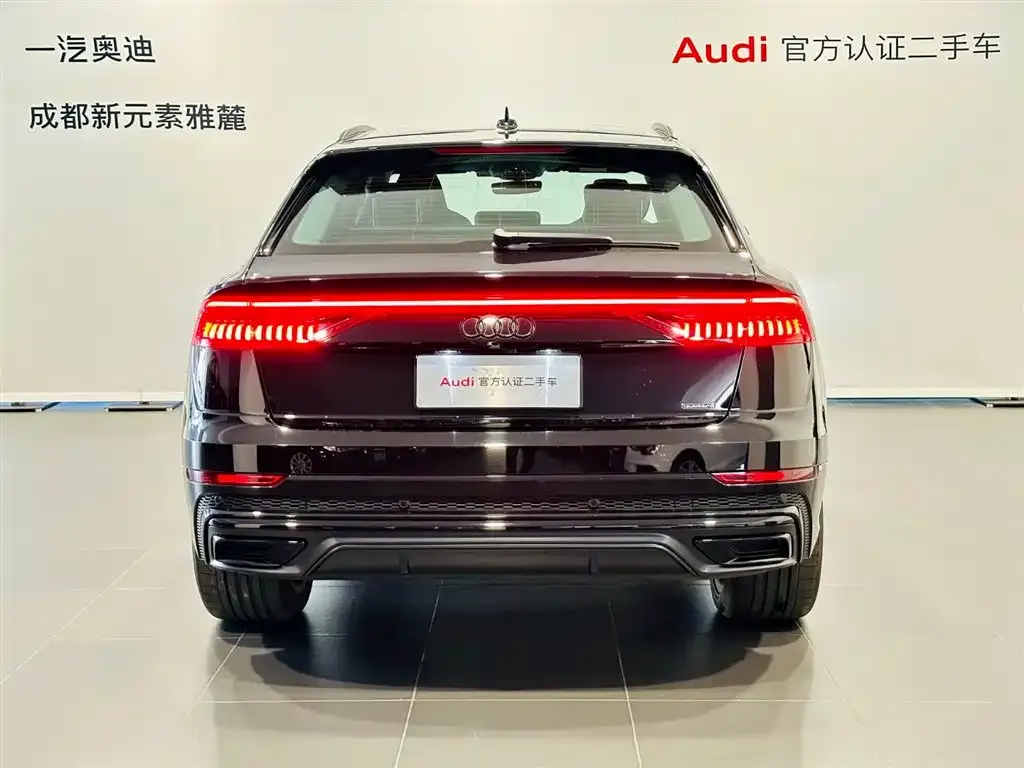 Audi Q8 — фото 8