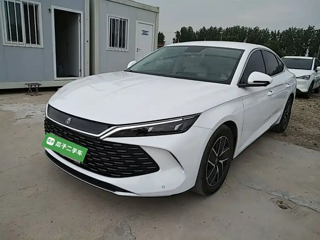 BYD Qin L — фото 1