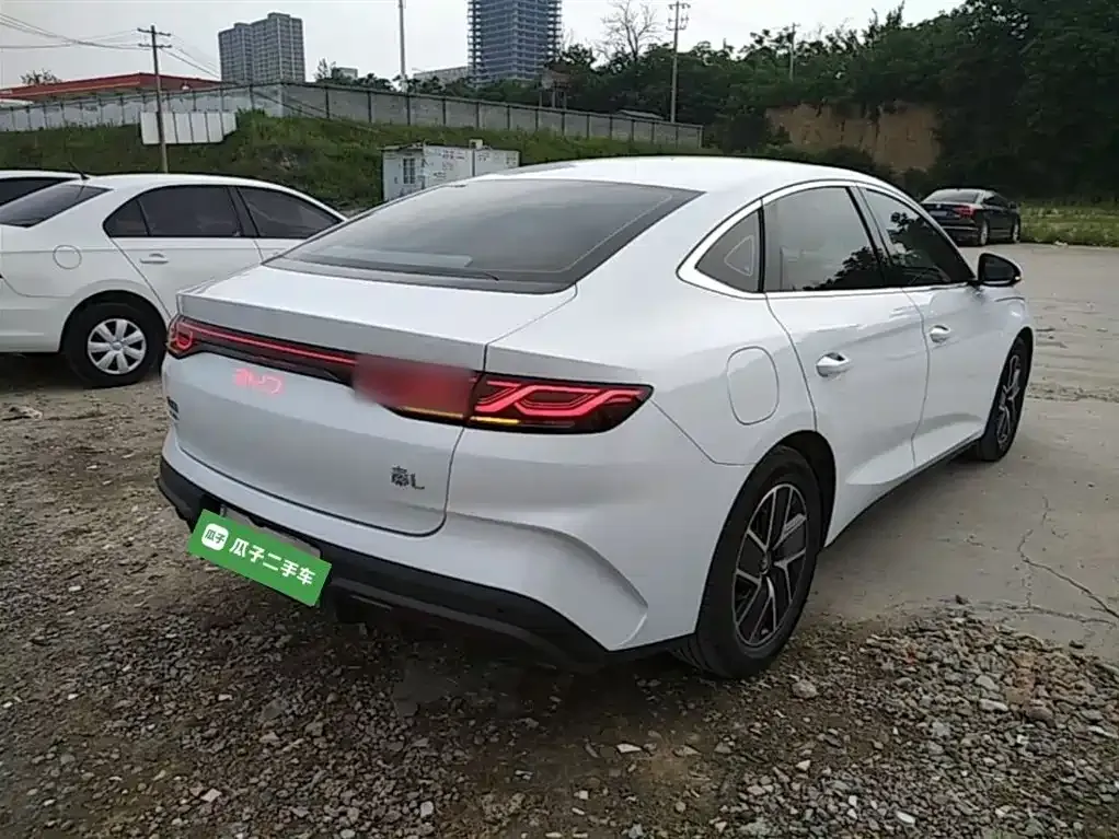BYD Qin L — фото 5
