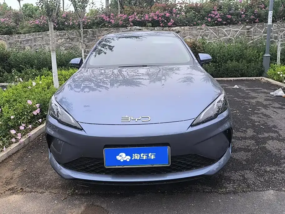 BYD Seal 05 DM-i — фото 10