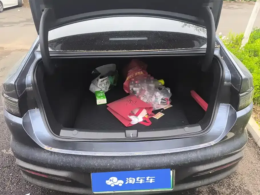 BYD Seal 05 DM-i — фото 8