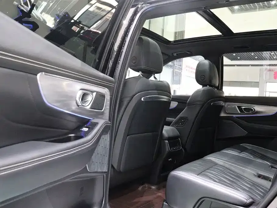 GAC Motor Trumpchi GS8 — фото 4