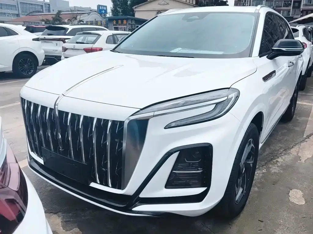 Hongqi HS3 — фото 2