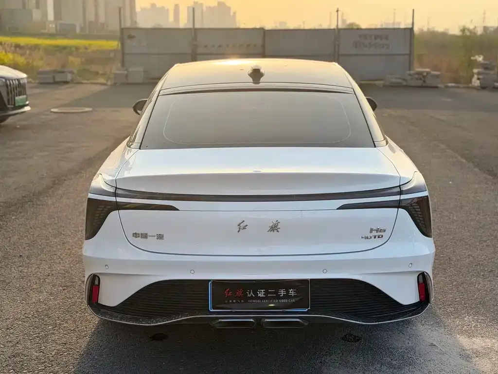 Hongqi H6 — фото 4