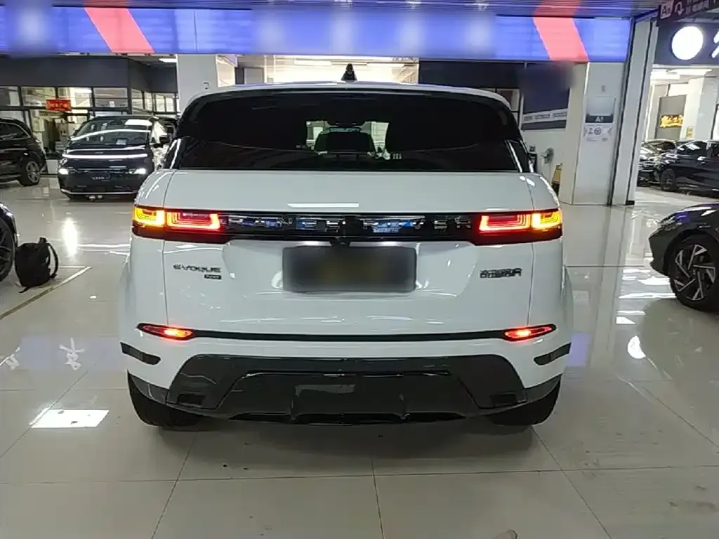 Land Rover Evoque — фото 5