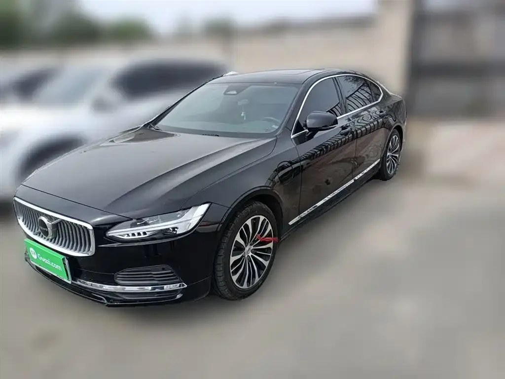 Volvo S90 PHEV — фото 1
