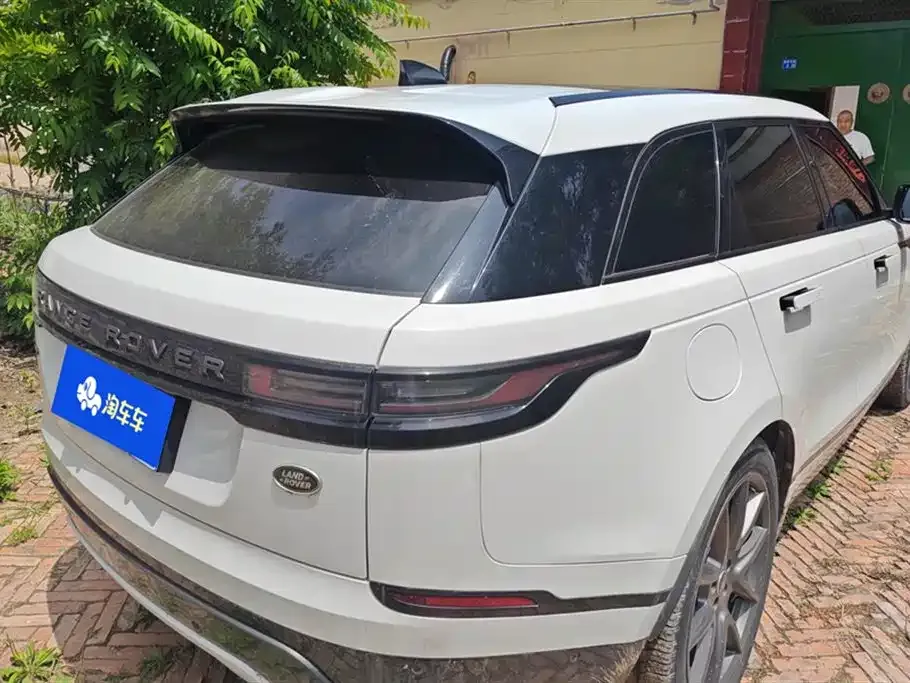 Land Rover Velar — фото 10