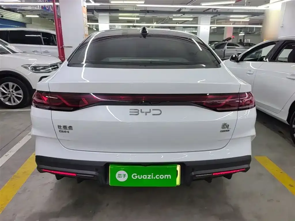 BYD Qin L — фото 10