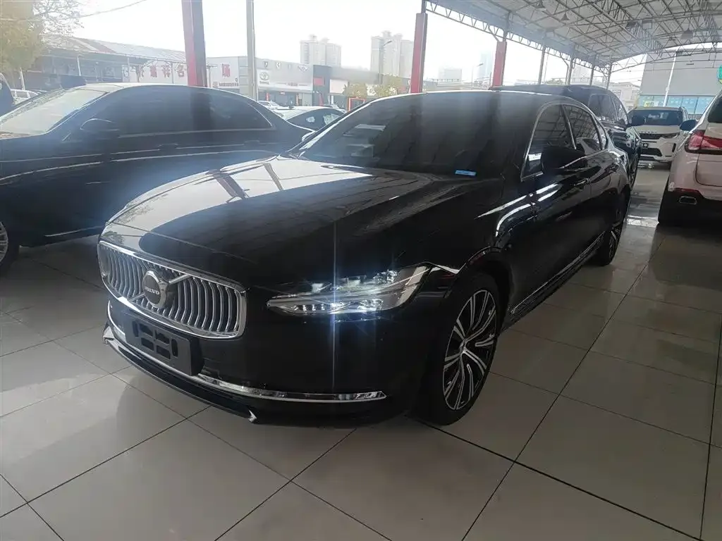 Volvo S90 — фото 10