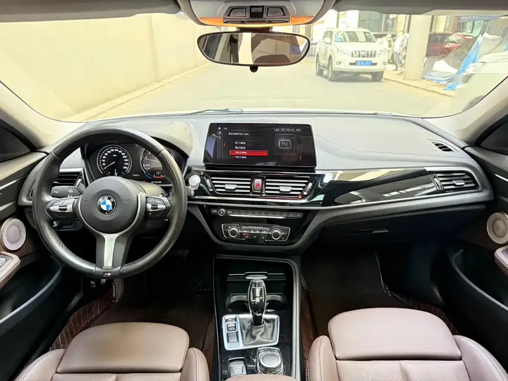BMW 1 Series — фото 10
