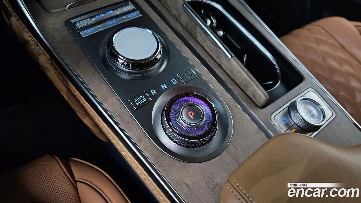 Genesis GV80 — фото 10